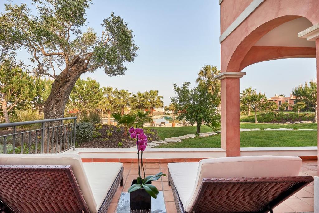 Cascade Wellness Resort - 