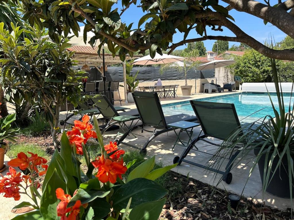La Villa Eucalyptus, Swimming Pool & Riviera Garden