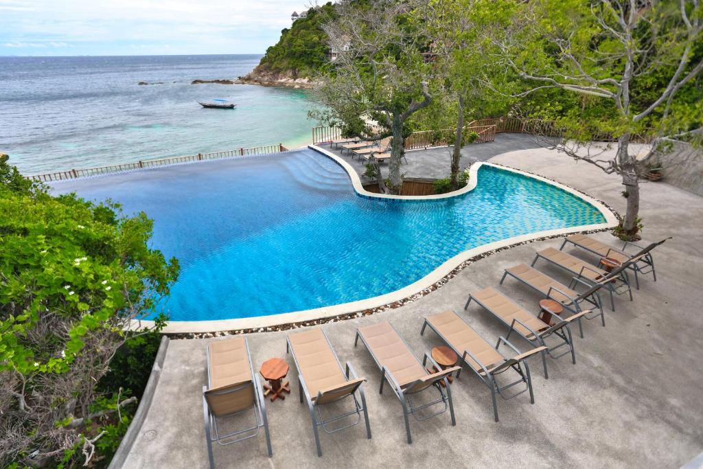 Bazén v ubytování Sai Daeng Resort nebo v jeho okolí