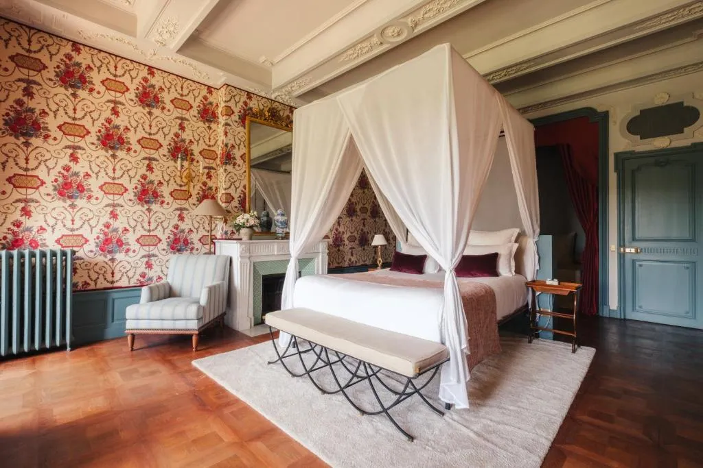 Prestige Suite