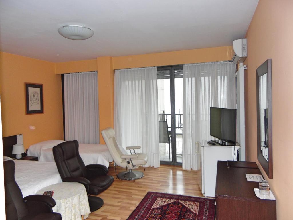 Swiss Lodge Nassa Garni - Resim 27