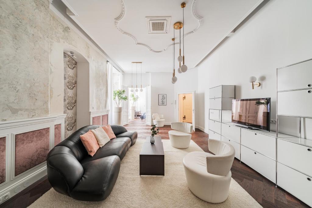 Vienna Heritage Apartment
