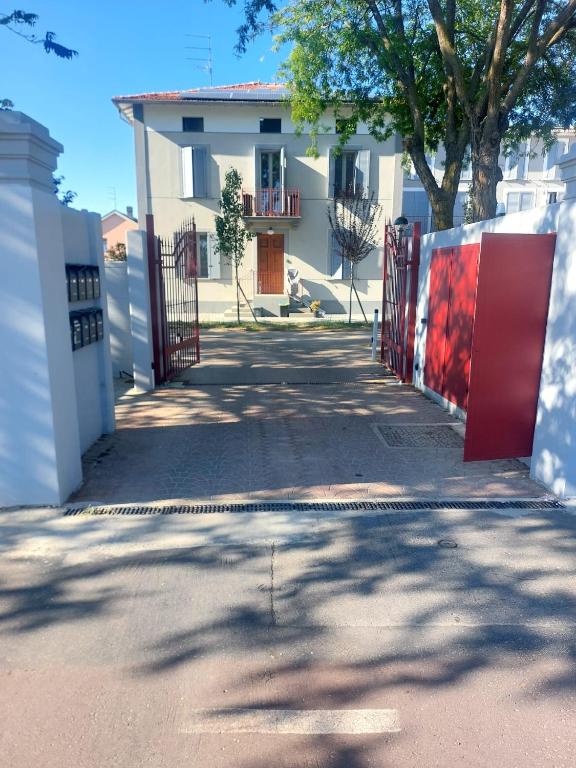 El barri de l'apartament o un barri que hi ha a prop