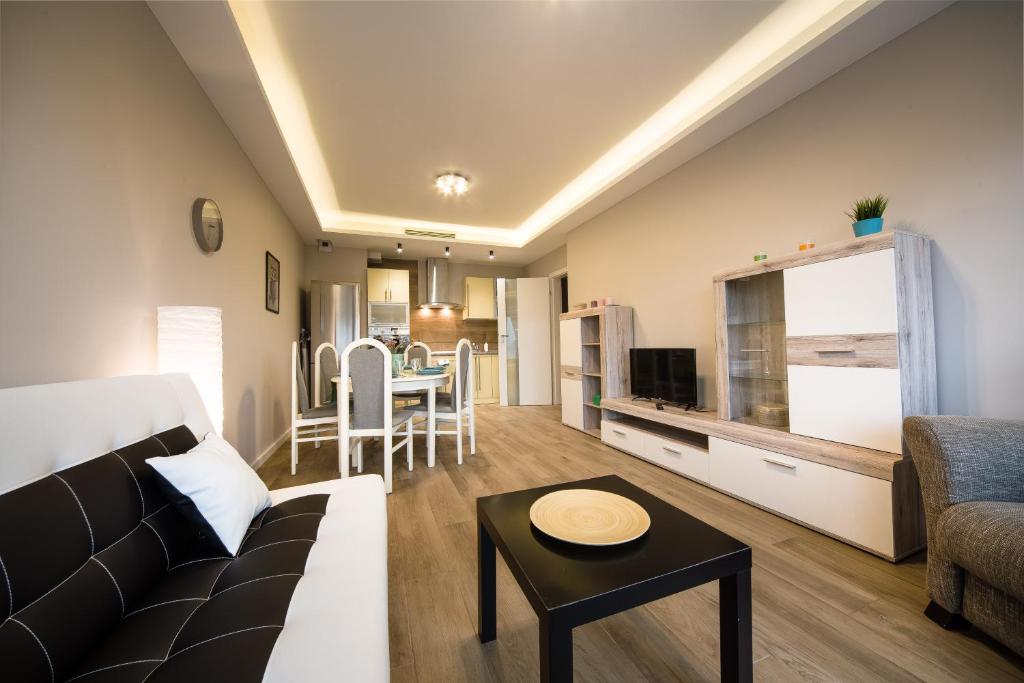 Kuchyň nebo kuchyňský kout v ubytování Kazimierz Friendhouse Apartments