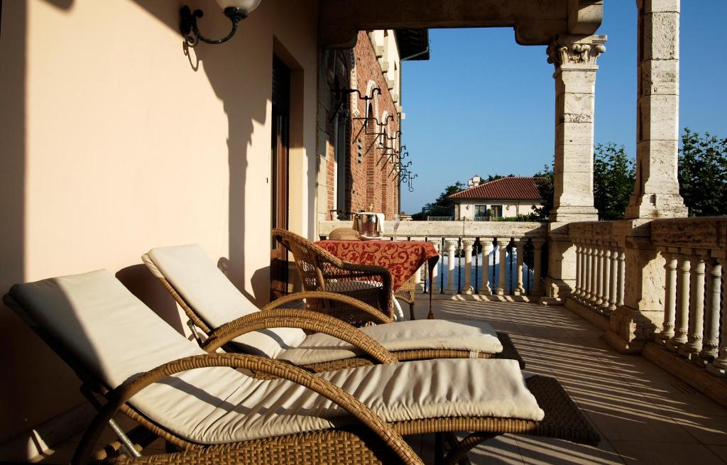 Balkón nebo terasa v ubytování Park Hotel Villa Ariston