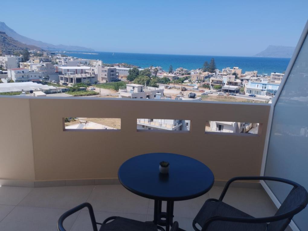Kissamos Hillside Blue Studio 1