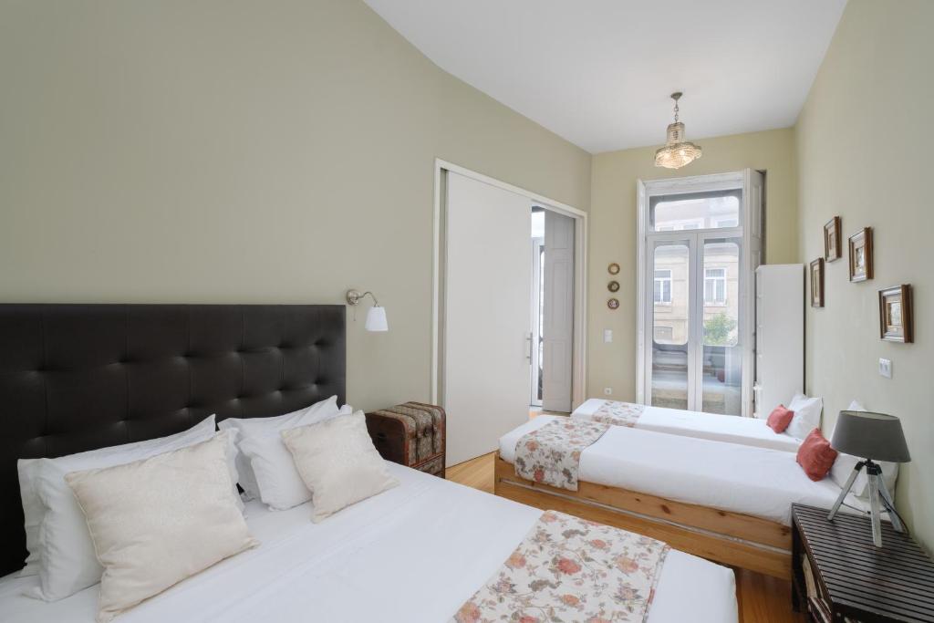 Mouzinho 244 - Porto Houses & Suites - 