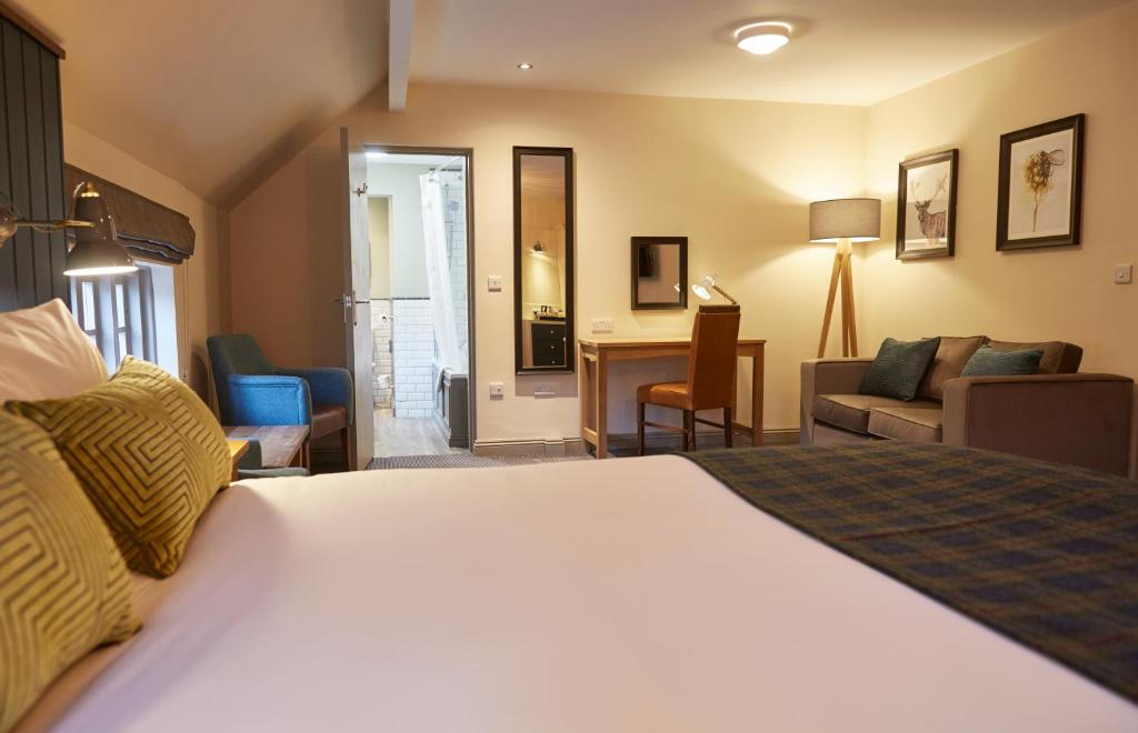 Swan Hotel by Greene King Inns - 