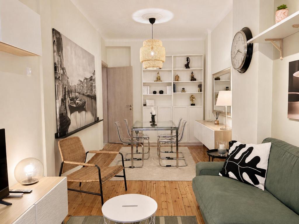 Stylish 1BR Apartment in City Center, Buka Hospitality