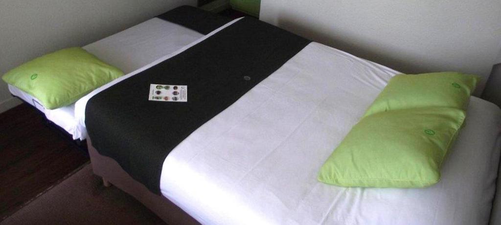 Campanile Chartres - Standard Triple Room