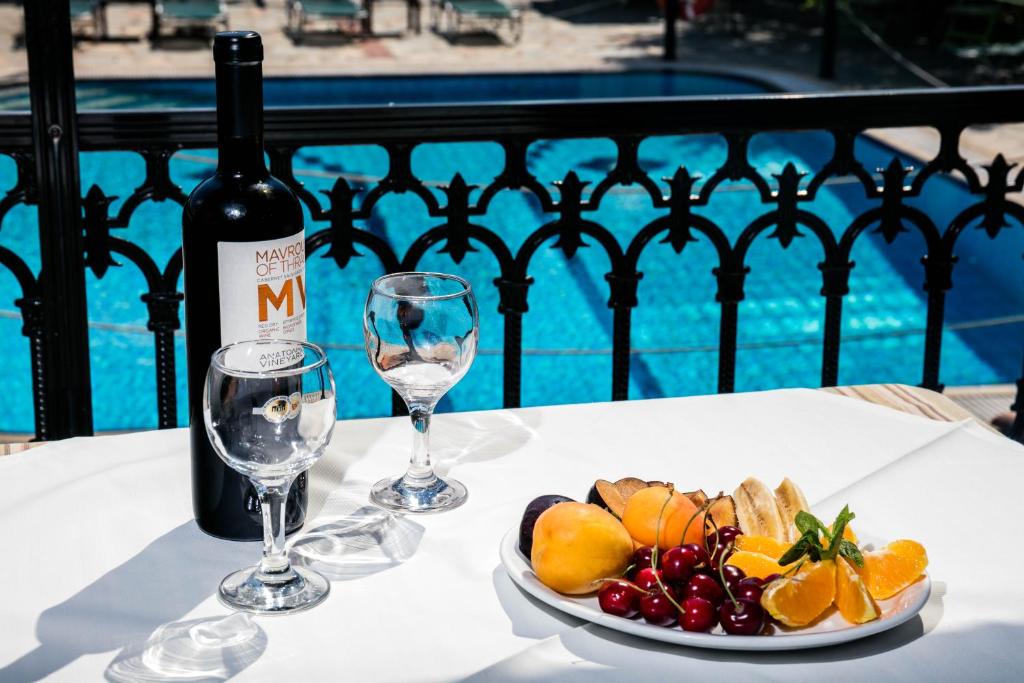 Green Sea Apartments - 15