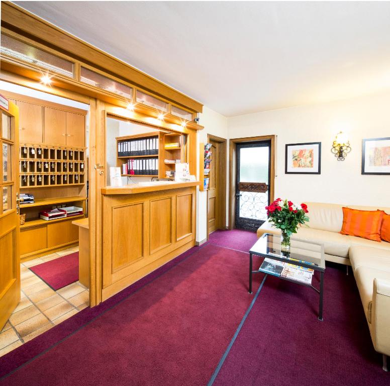 Nürnberger Trichter Family-Business Hotel Garni - Resim 15