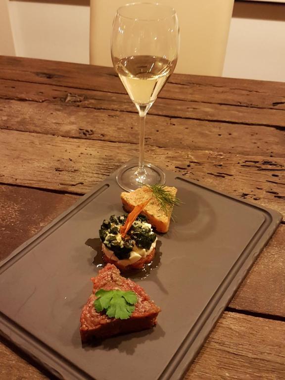 Hotel Restaurant Kniebishöhe - 1