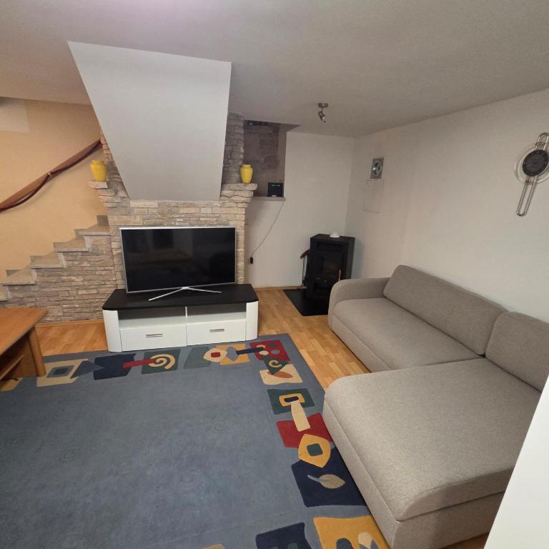 Apartman Maria Lussi 6