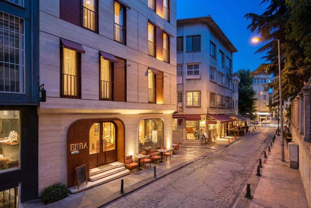 Clădirea în care este situat/ăhotelul