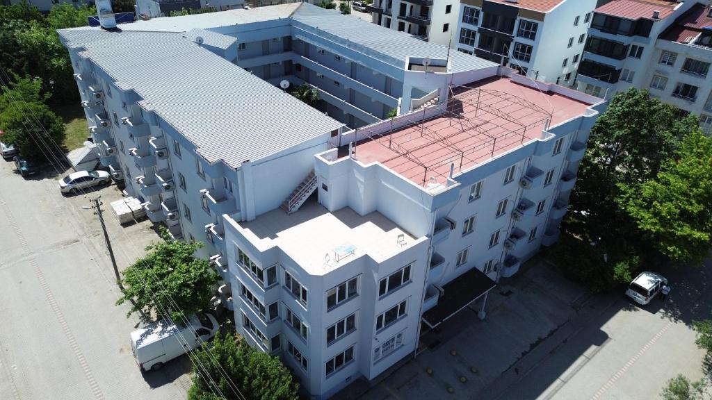 Pastatas, kuriame yra šis apartamentų viešbutis