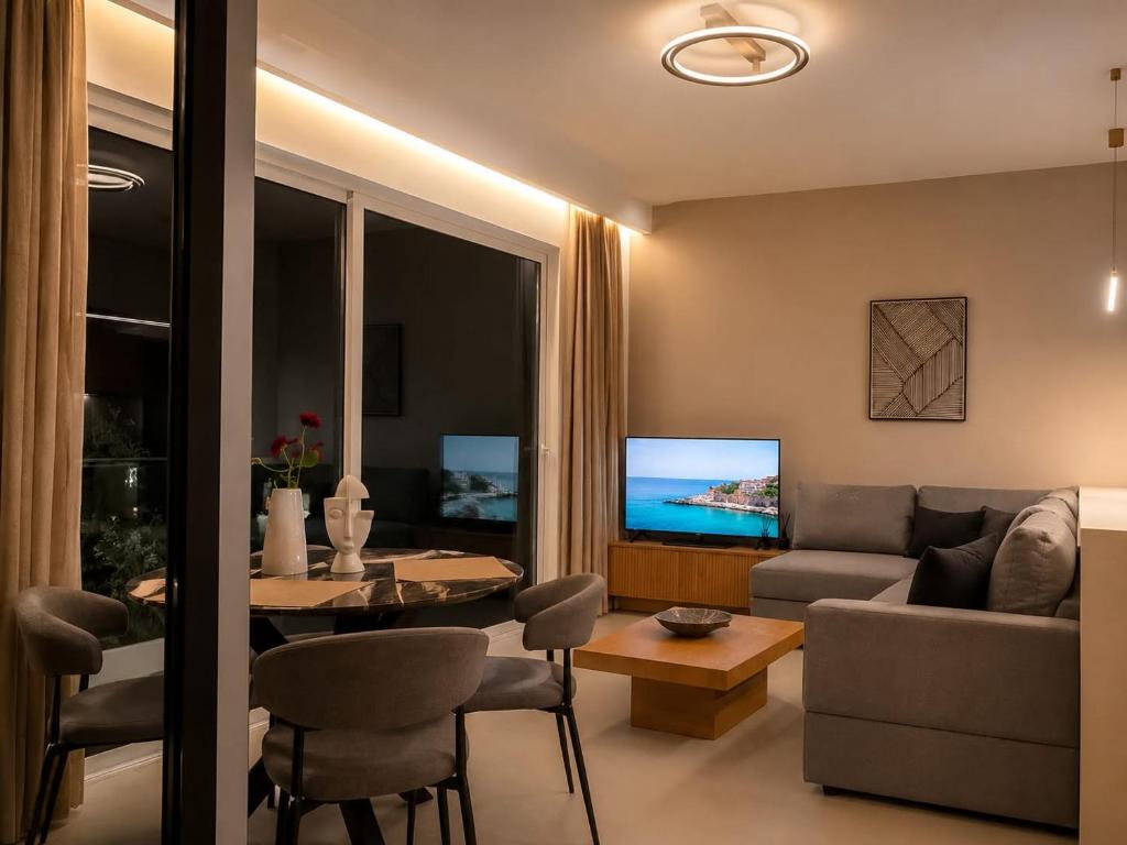 Nea Chora Seaside Luxury Apartment