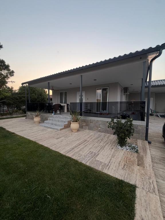 Luxury House