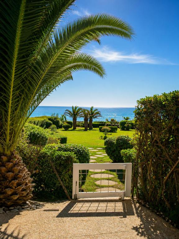 Petit paradis en bord de mer avec terrasse privée