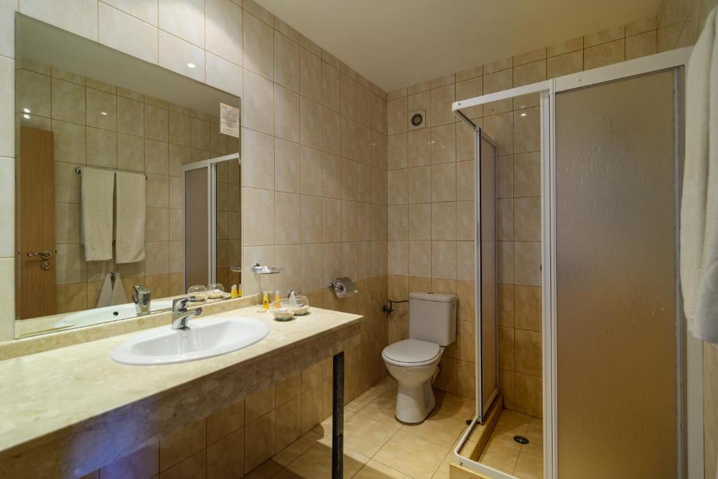 Comfort Twin Room with Balcony and Sea View