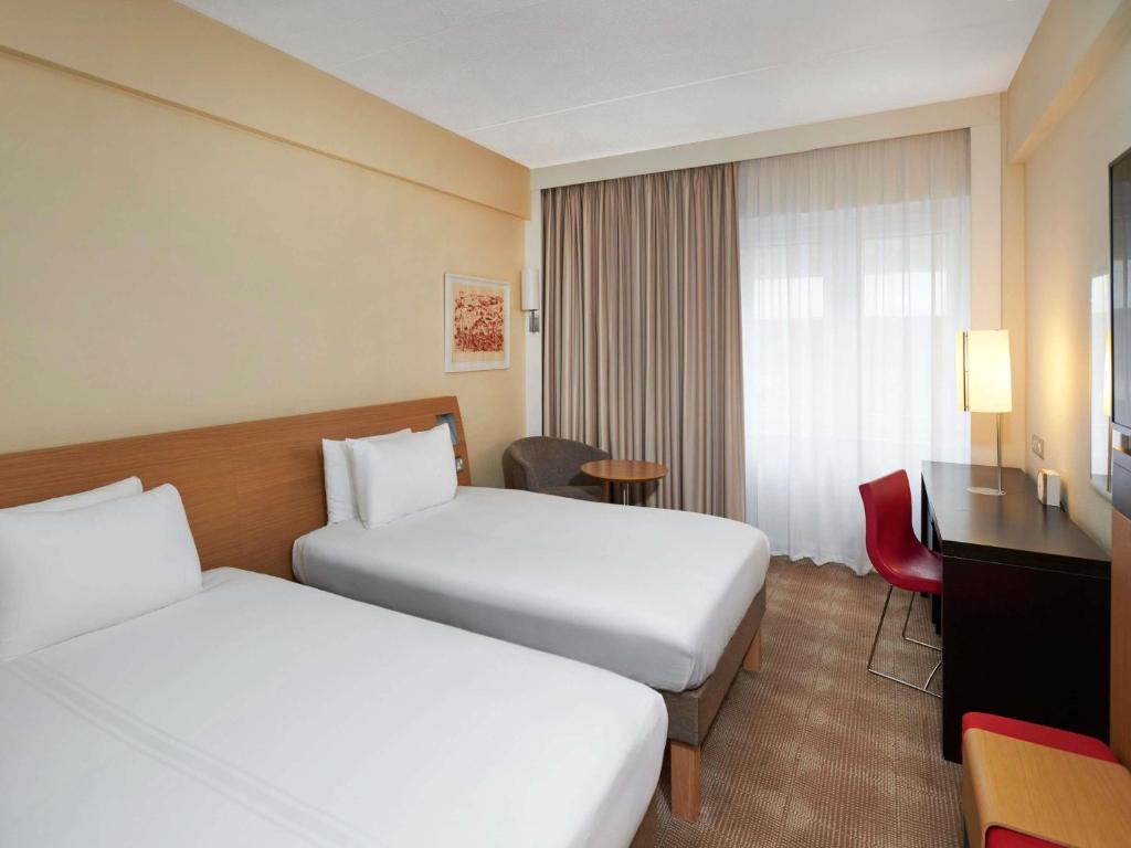 Novotel London West - 