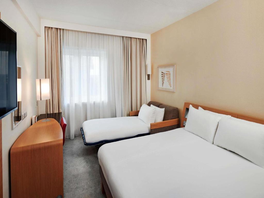 Novotel London West - 