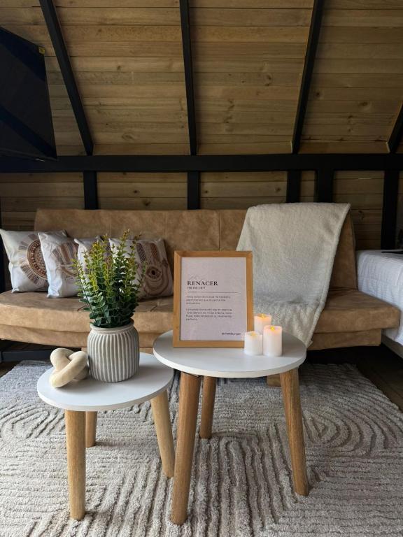 Khu vực ghế ngồi tại Chalet Renacer