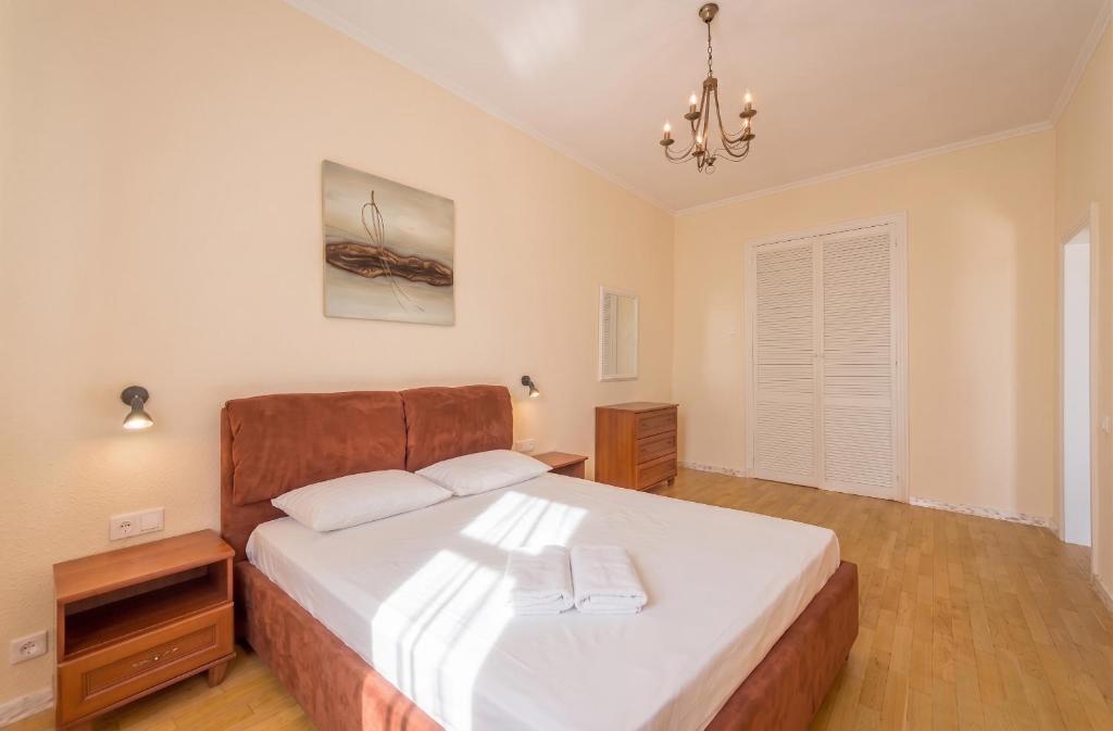 DayFlat Apartments Khreschatyk - 