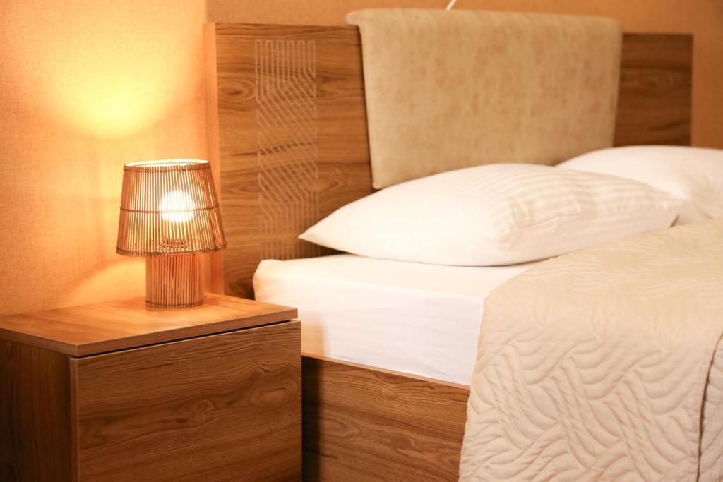 فضای داخلی Warm nest در تفلیس - تصویر ۳