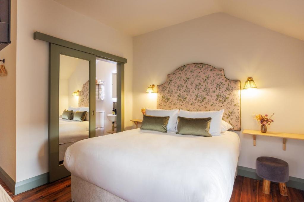 Travel Proud Barnahown B&B, Mitchelstown - Deluxe Double Room