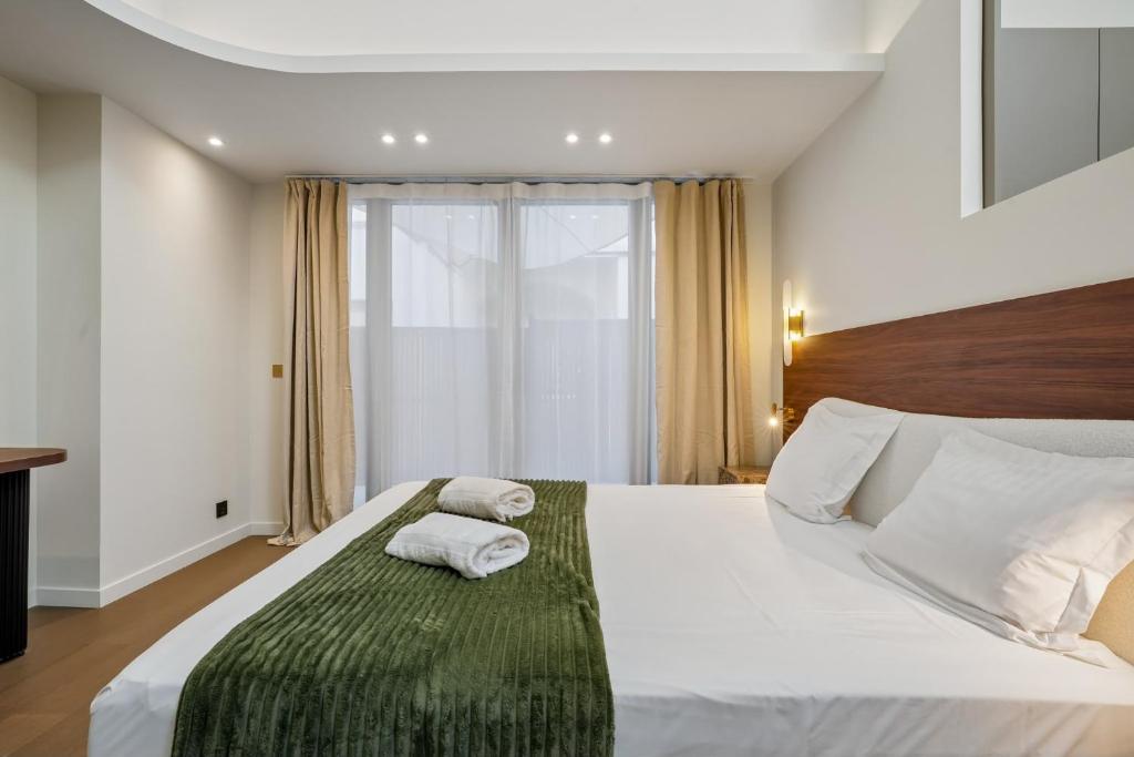 Suite Design Annecy - Majestic Montmartre