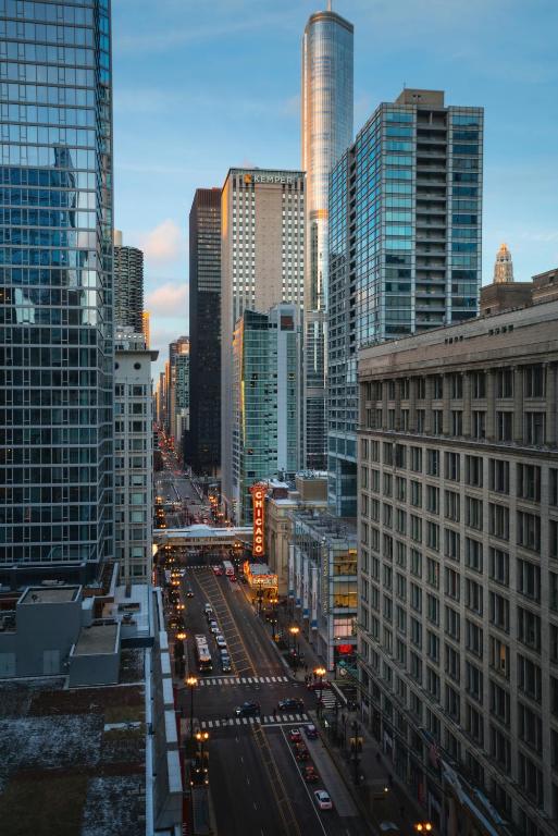 Nespecifikovaný výhled na destinaci Chicago nebo výhled na město při pohledu z hotelu