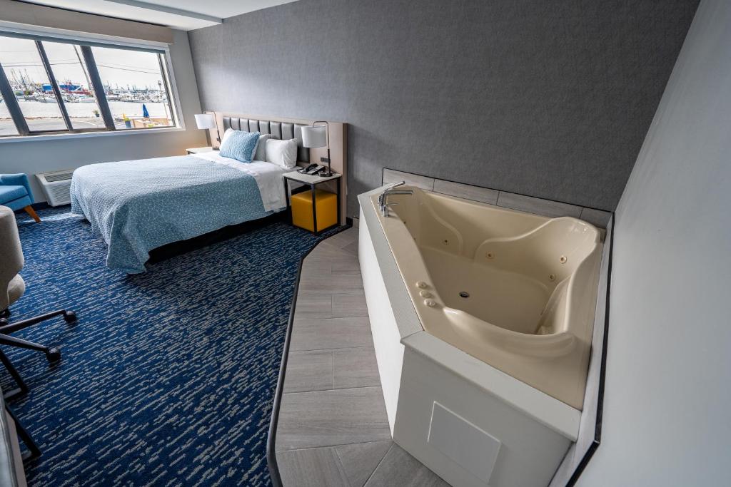 Seaport Resort and Marina - 