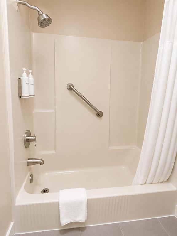 Cod Cove Inn, BW Signature Collection-Boothbay Harbor Area — photo 16