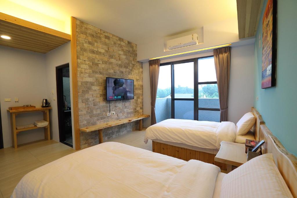 Hualien Shiado B&B - Double Room With Balcony