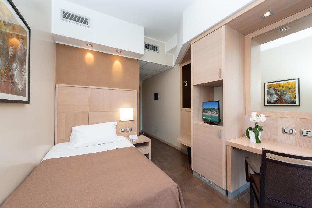Abruzzo Marina Hotel - Family & Beach Resort