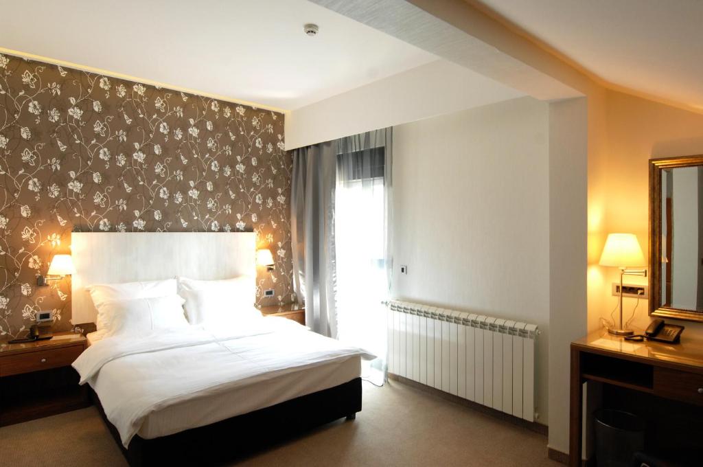 Hotel 1000 Ruza - Resim 36