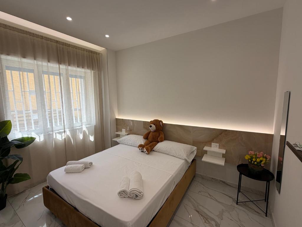 Emerald Rooms