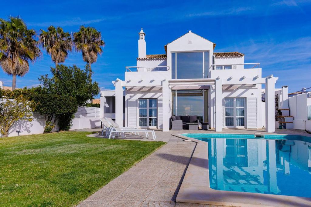 Villa Panorama - Praia da Galé Beach