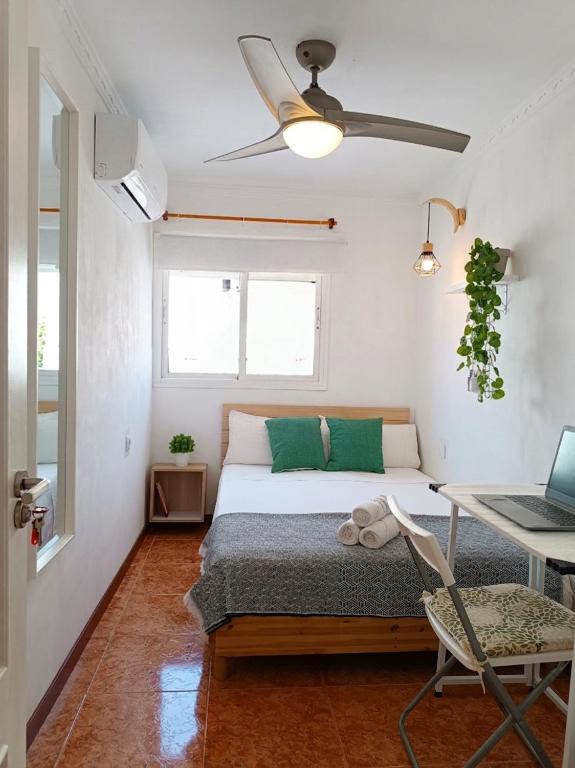 Habitación privada cerca playa y aeropuerto Torremolinos
