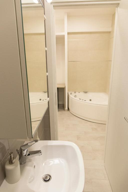 Kúpeľňa v ubytovaní Metronia Guest House