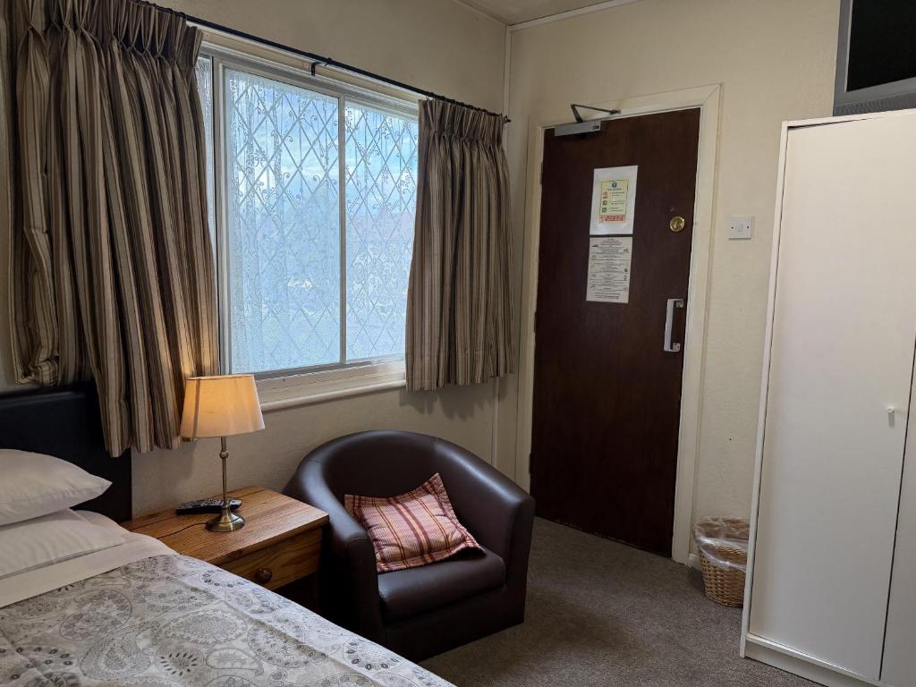 Charde Guest House - 