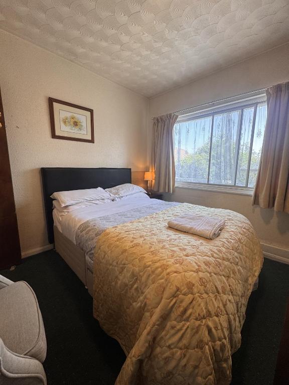 Charde Guest House - 