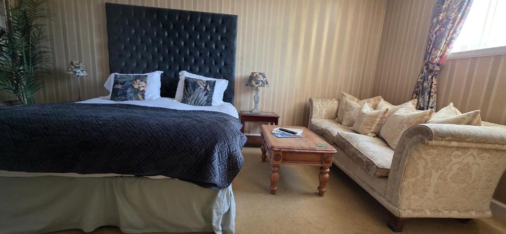 The Horseshoe Inn - 