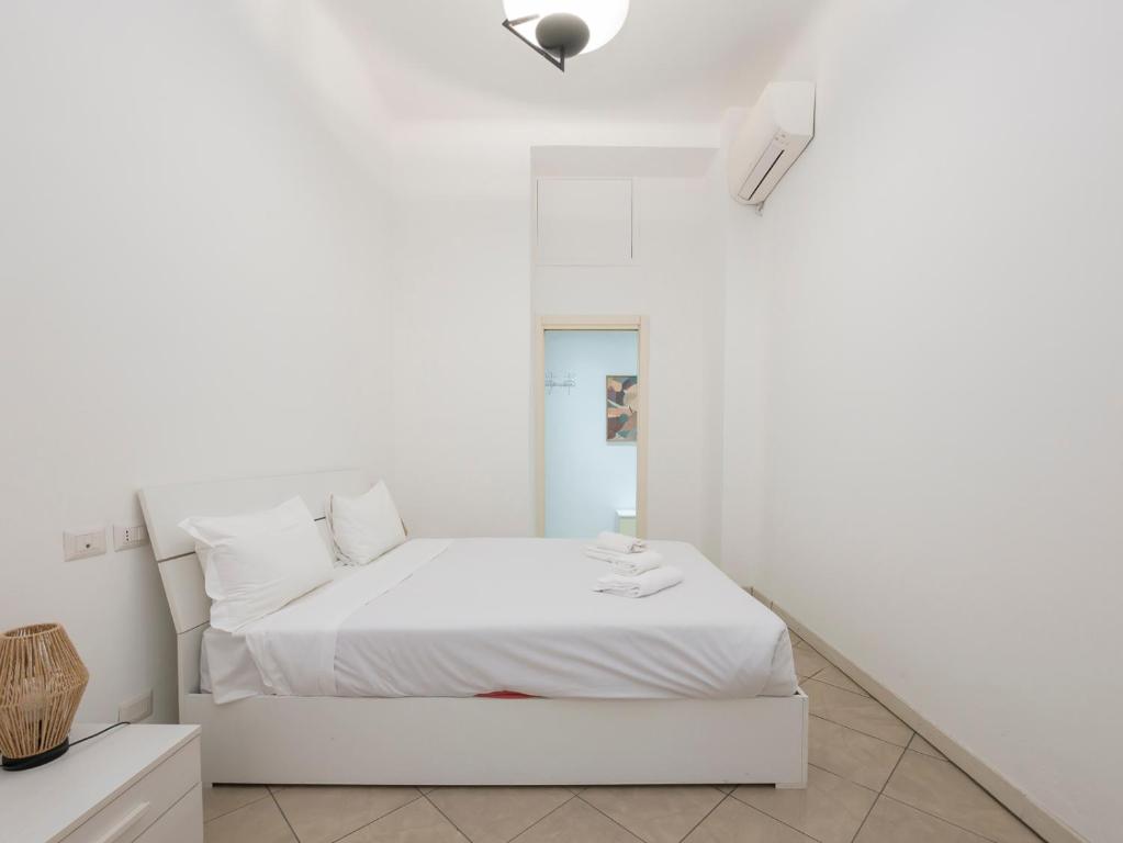 Xenia - 2 room apt in Via Giovanni Prati 18
