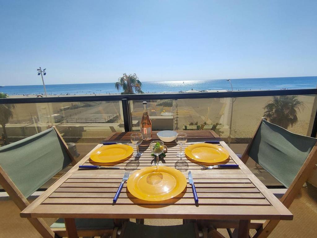Studio vue mer, parking et climatisation
