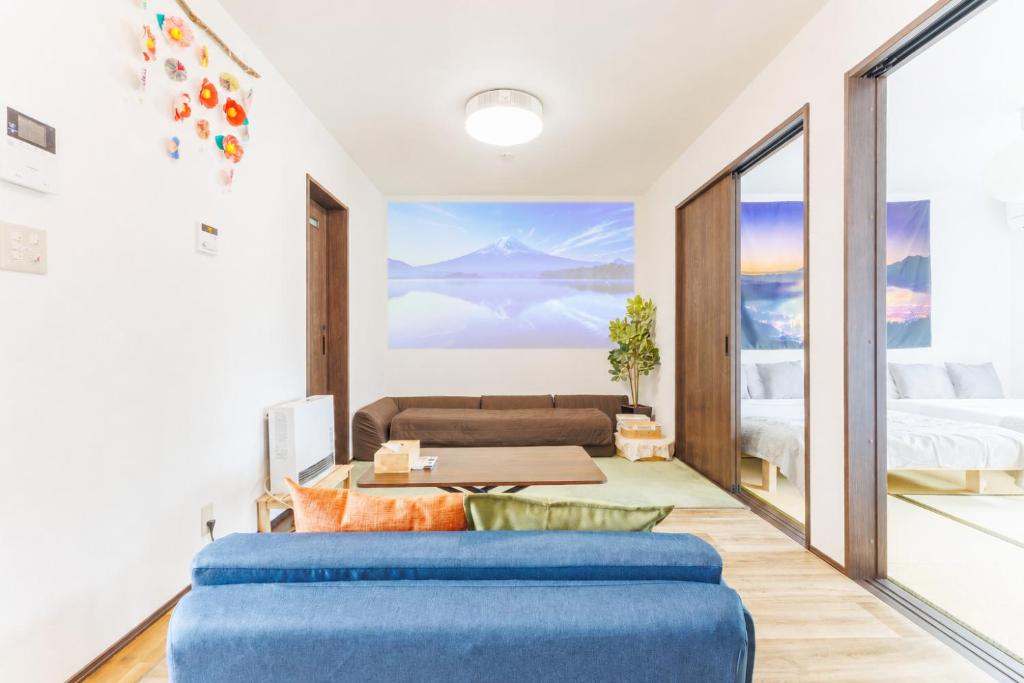 Tomarigi Perch とまりぎ Kawaguchiko Natural Wood Tatami Stay with Outdoor Views of Mt Fuji