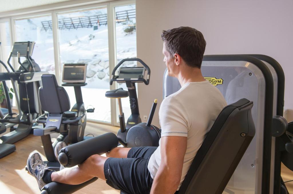 Fitness centrum a/nebo fitness zařízení v ubytování Hotel Enzian - Adults Only