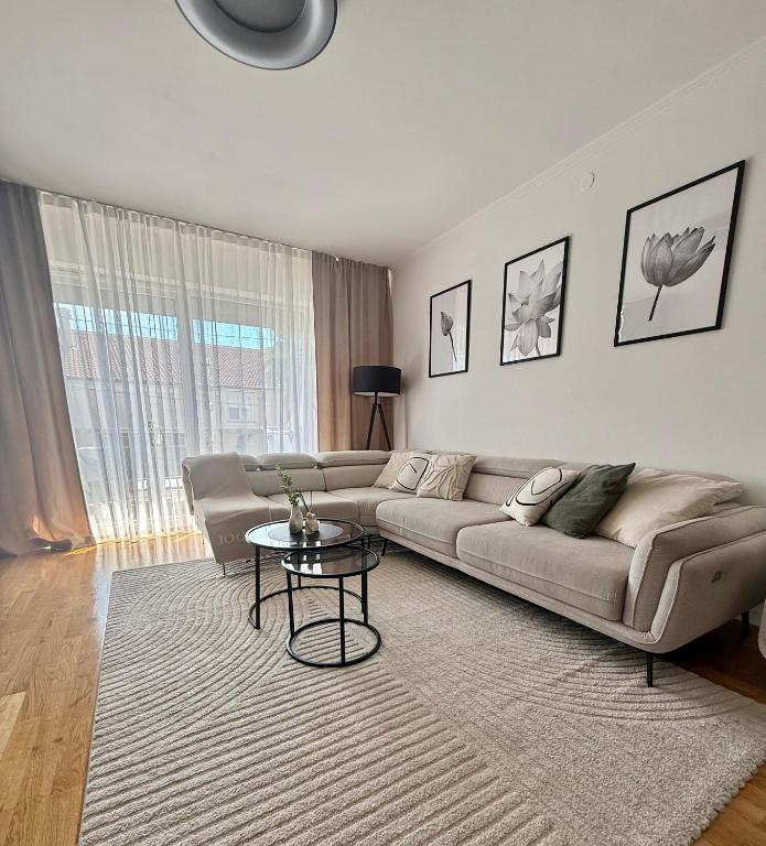 Kristina Apartments