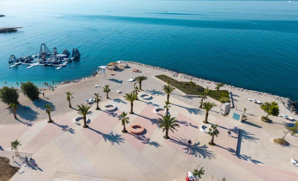 Split Znjan Beach 50m ----SeaSun&Relax---- Top Location